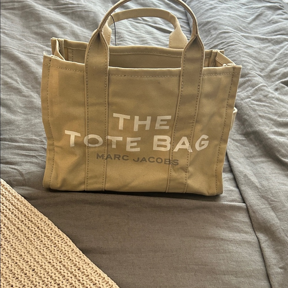 Marc Jacobs Beige Tote Bag